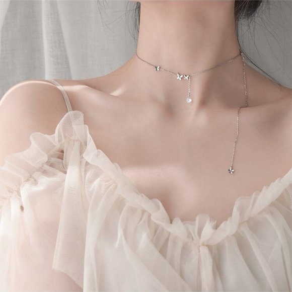 *NEW Sterling Silver Diamond Butterfly Necklace - Picture 4 of 15